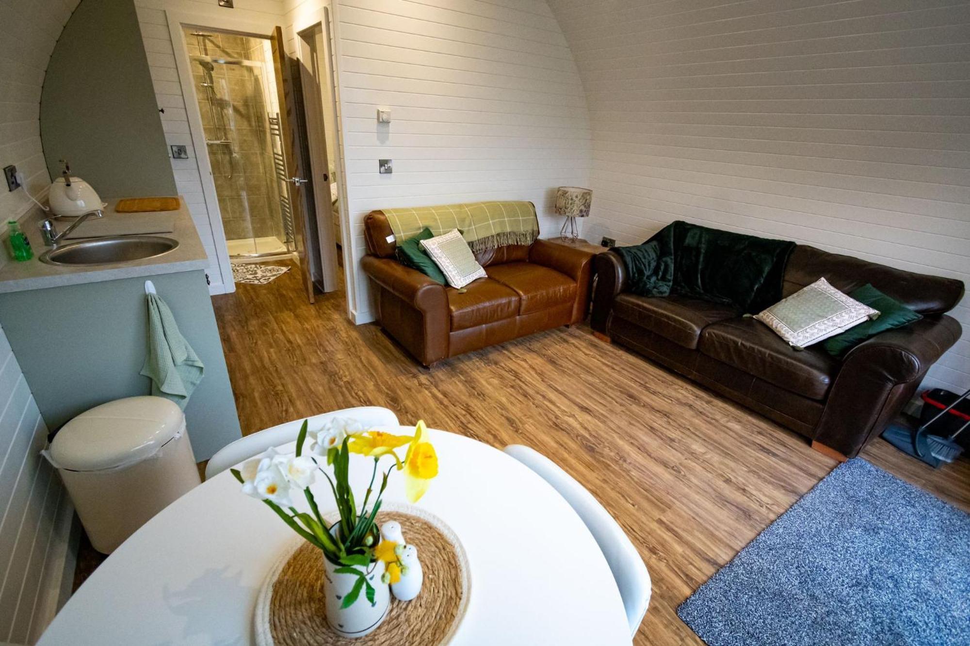 Beech Pod Cabin In Beautiful Surroundings Wrexham Luaran gambar